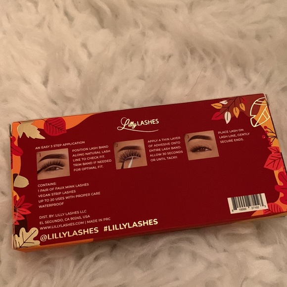 Lilly lashes - Picture 3 of 4